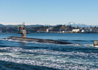 USS JACKSONVILLE underway approaching Puget Sound Naval Shipyard